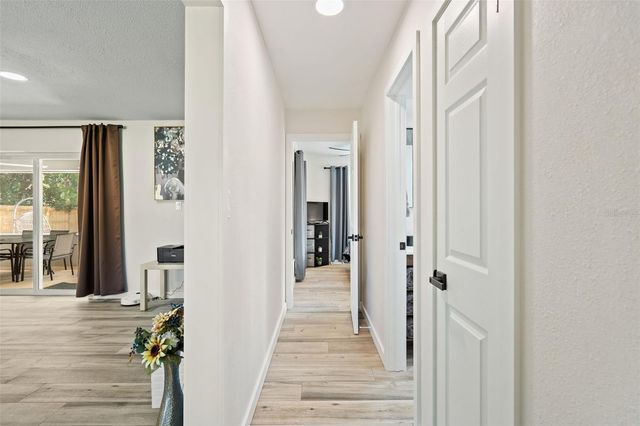 3015 VINSON AVENUE, Sarasota, FL 34232