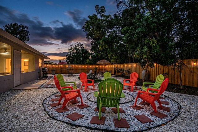 3015 VINSON AVENUE, Sarasota, FL 34232