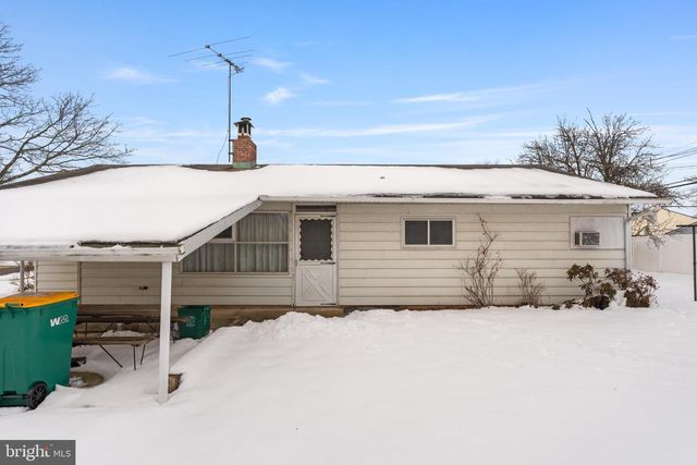 57 PALM LN, Levittown, PA 19054