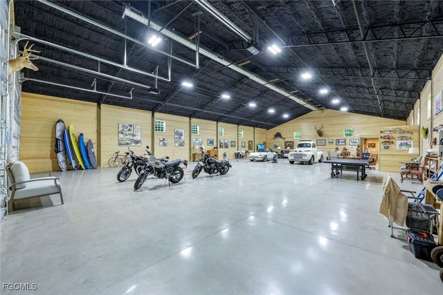 21211 Palm Beach BLVD, Alva, FL 33920