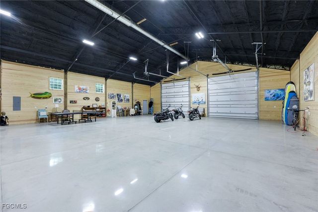 21211 Palm Beach BLVD, Alva, FL 33920
