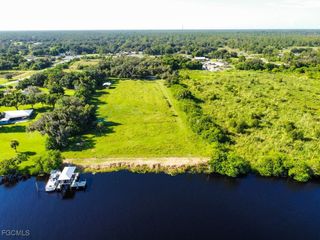 21211 Palm Beach BLVD, Alva, FL 33920