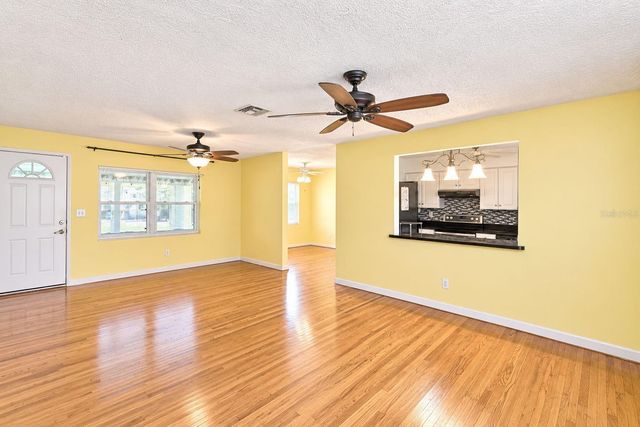 1325 LAKE SHIPP DR N, Winter Haven, FL 33880