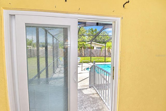 1325 LAKE SHIPP DR N, Winter Haven, FL 33880