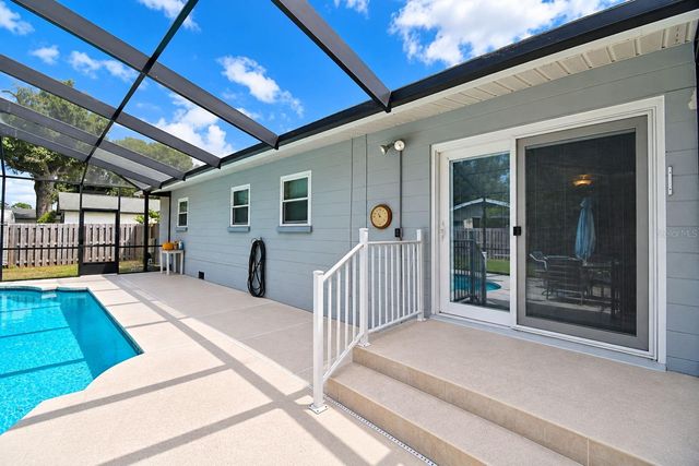 1325 LAKE SHIPP DR N, Winter Haven, FL 33880