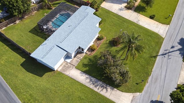 1325 LAKE SHIPP DR N, Winter Haven, FL 33880