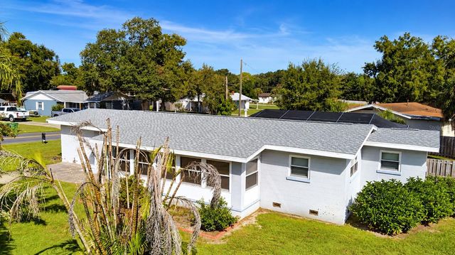 1325 LAKE SHIPP DR N, Winter Haven, FL 33880