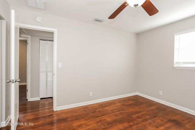 5029 FREDERICKSBURG Avenue, Jacksonville, FL 32208