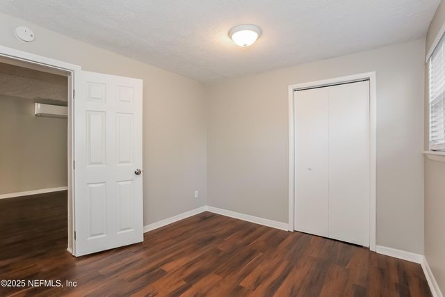 5029 FREDERICKSBURG Avenue, Jacksonville, FL 32208