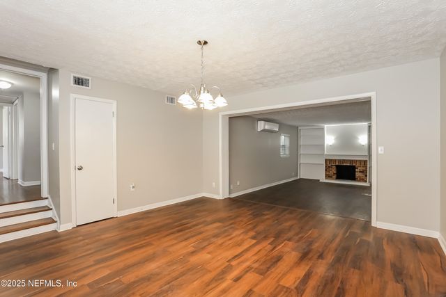 5029 FREDERICKSBURG Avenue, Jacksonville, FL 32208