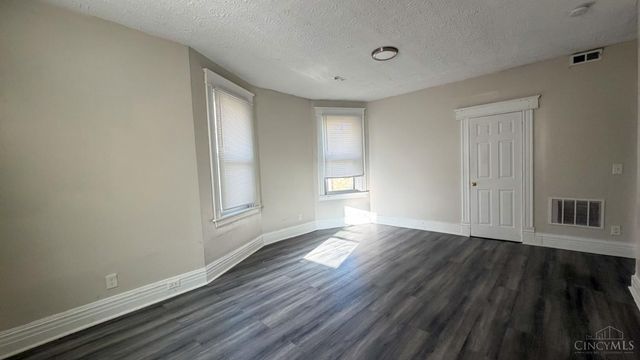 2478 Paris Street, Cincinnati, OH 45219