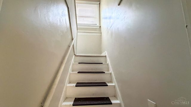 2478 Paris Street, Cincinnati, OH 45219