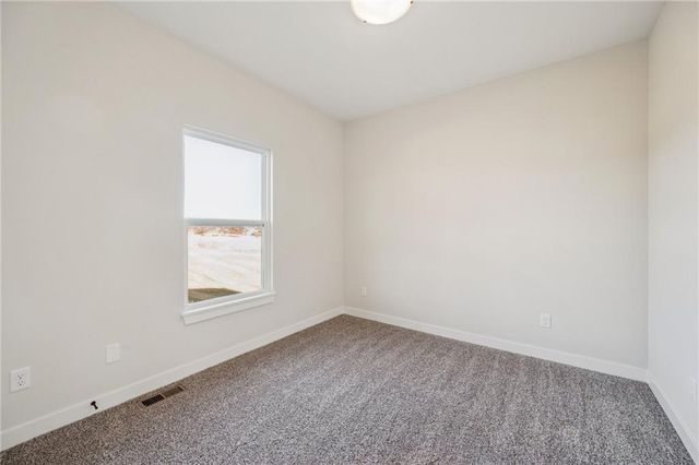1110 Oak Ridge Street, Kearney, MO 64060