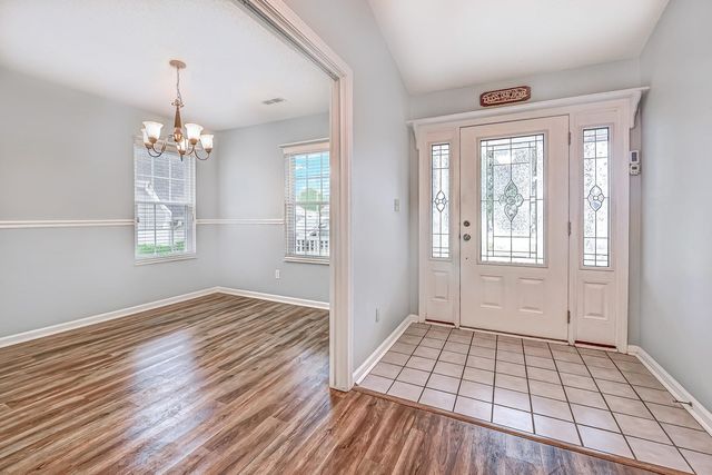 1108 Fox Sparrow Dr., Murrells Inlet, SC 29576
