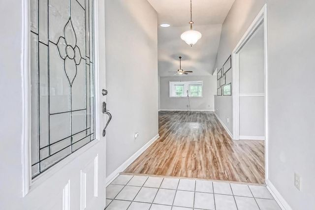 1108 Fox Sparrow Dr., Murrells Inlet, SC 29576