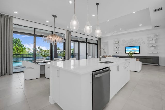 11242 Glen Orchard Ln, Boynton Beach, FL 33473