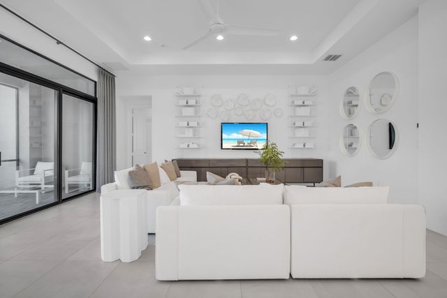 11242 Glen Orchard Ln, Boynton Beach, FL 33473