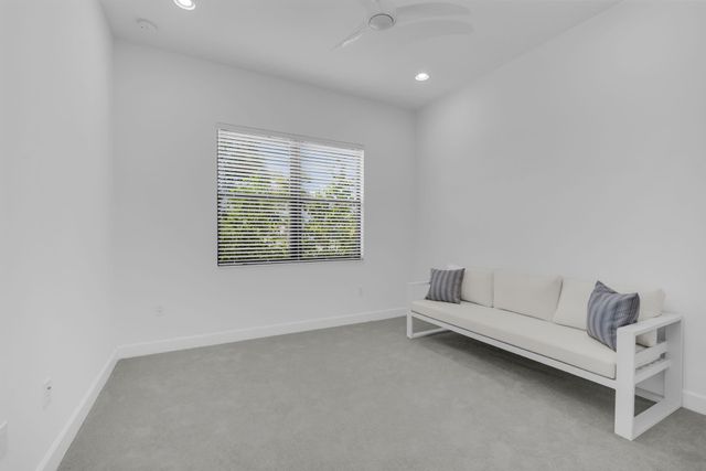 11242 Glen Orchard Ln, Boynton Beach, FL 33473