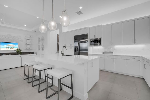 11242 Glen Orchard Ln, Boynton Beach, FL 33473