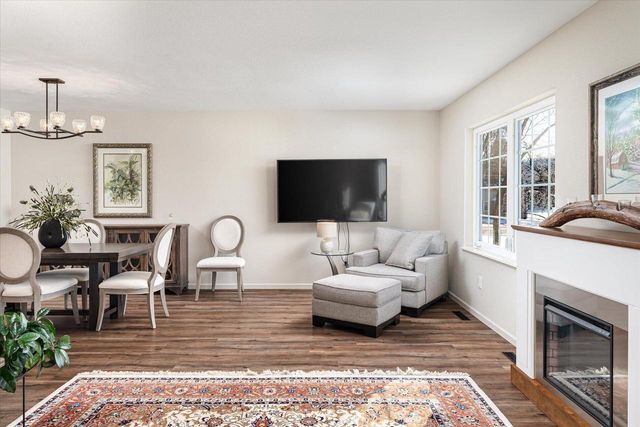 4933 County Road B, La Crosse, WI 54601