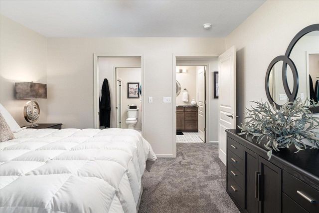 4933 County Road B, La Crosse, WI 54601