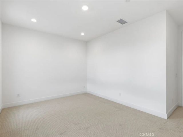 27643 Juniper Lane, Valencia, CA 91381