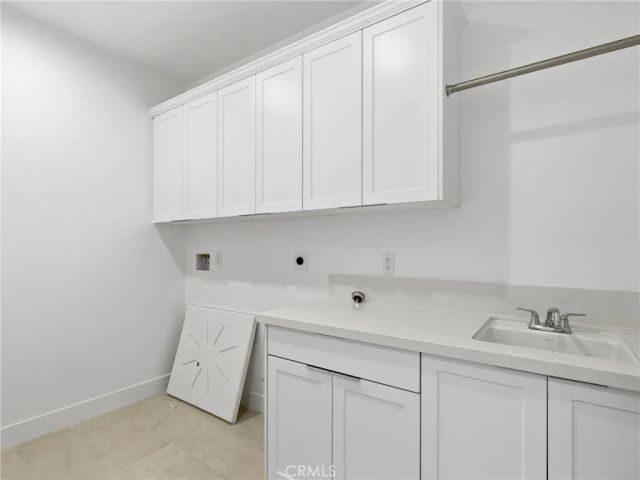 27643 Juniper Lane, Valencia, CA 91381