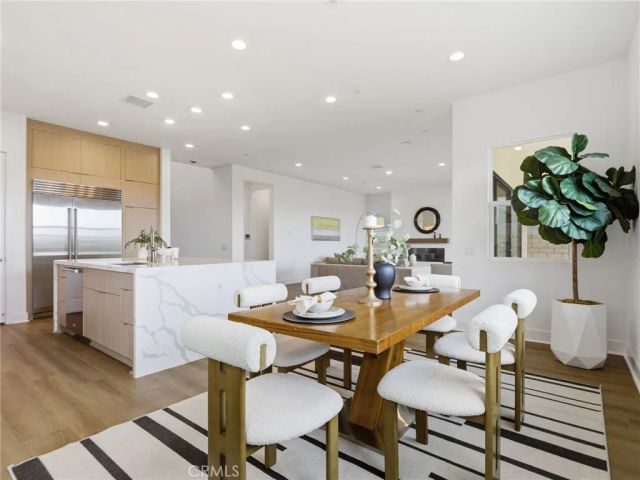 27643 Juniper Lane, Valencia, CA 91381