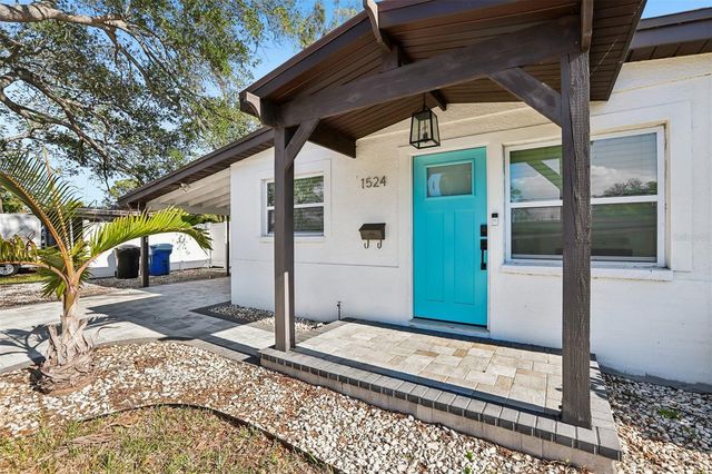 1524 CONNECTICUT AVENUE NE, St Petersburg, FL 33703