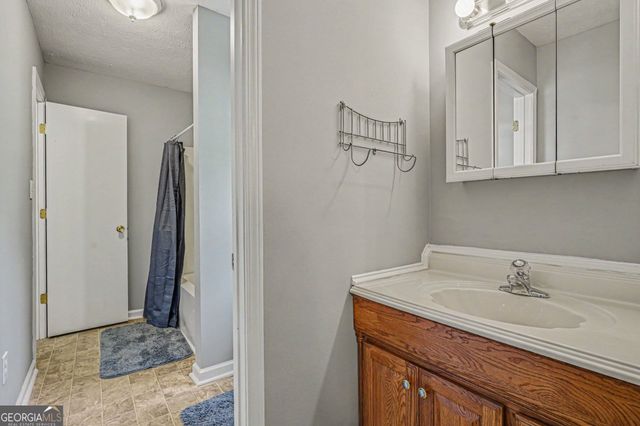 40 Jim Goodson Road, Griffin, GA 30223