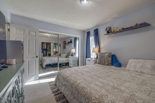 2005 Malvern Drive, Kingsport, TN 37660