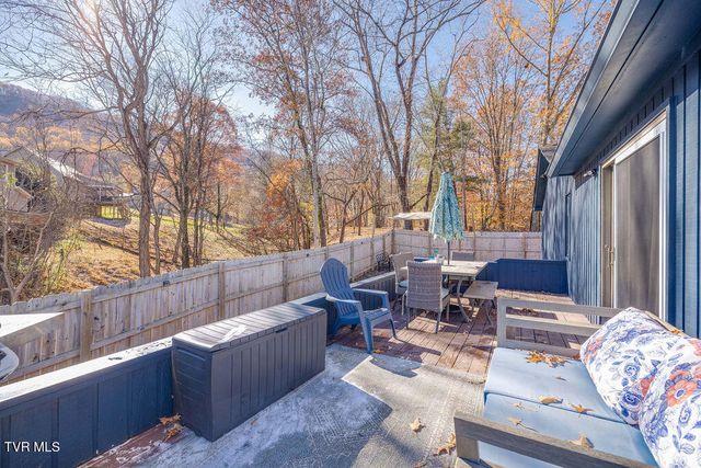 2005 Malvern Drive, Kingsport, TN 37660