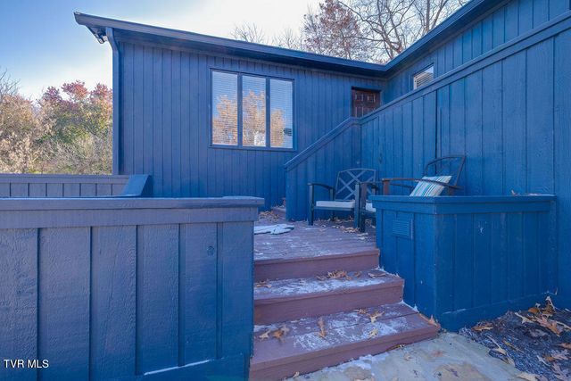 2005 Malvern Drive, Kingsport, TN 37660