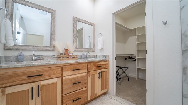 10571 Jasper Lane, Rogers, AR 72756