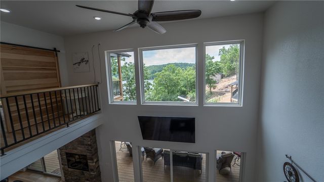 10571 Jasper Lane, Rogers, AR 72756