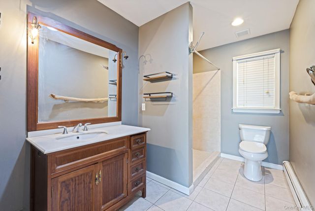 41 N Cozine Road, Manorville, NY 11949