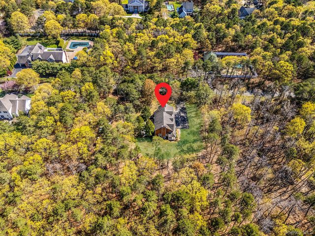41 N Cozine Road, Manorville, NY 11949