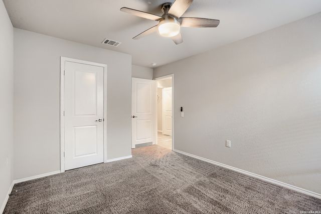 7231 Lavaca Bluff, San Antonio, TX 78218