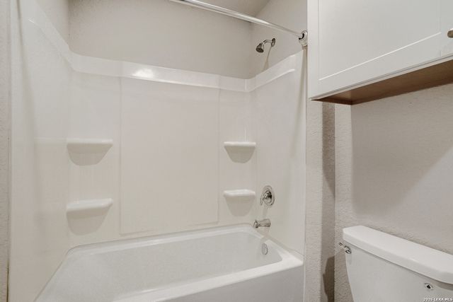 7231 Lavaca Bluff, San Antonio, TX 78218