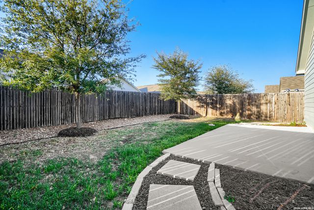7231 Lavaca Bluff, San Antonio, TX 78218