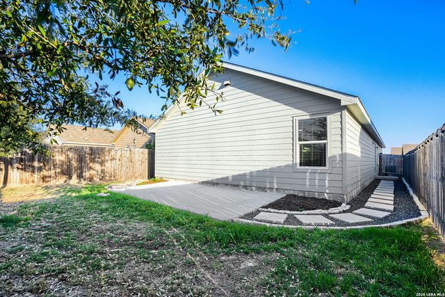 7231 Lavaca Bluff, San Antonio, TX 78218