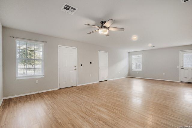 7231 Lavaca Bluff, San Antonio, TX 78218