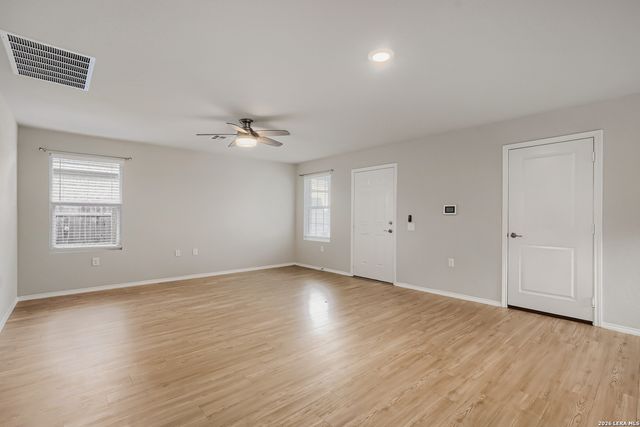 7231 Lavaca Bluff, San Antonio, TX 78218