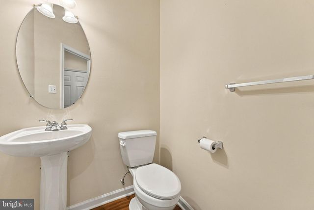 8373 TENBROOK DR, Gainesville, VA 20156