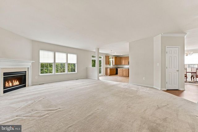 8373 TENBROOK DR, Gainesville, VA 20156