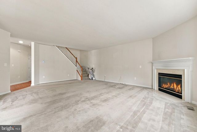 8373 TENBROOK DR, Gainesville, VA 20156
