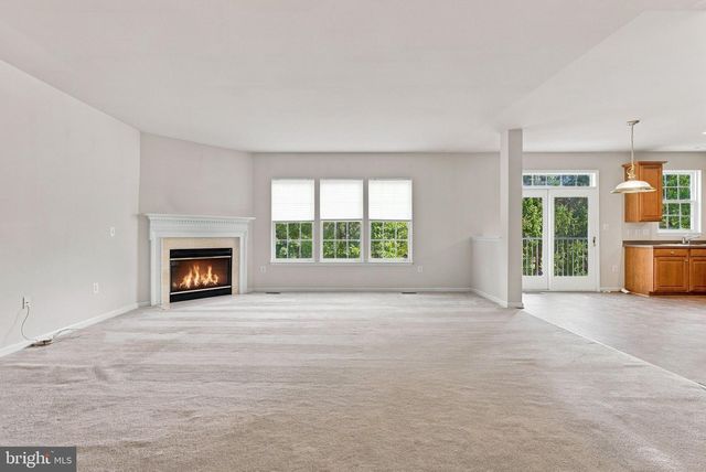 8373 TENBROOK DR, Gainesville, VA 20156