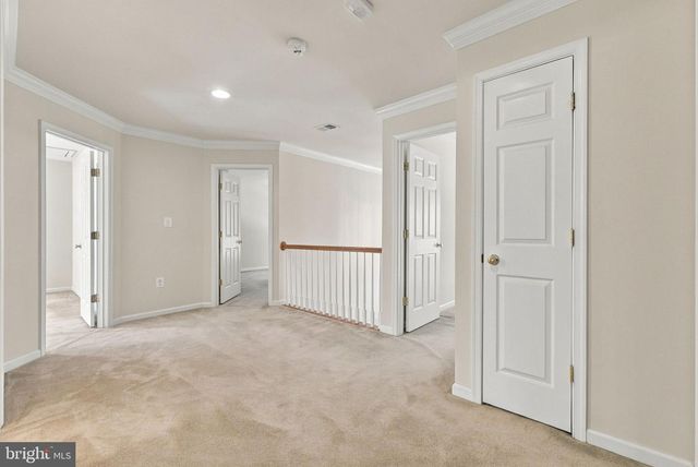 8373 TENBROOK DR, Gainesville, VA 20156