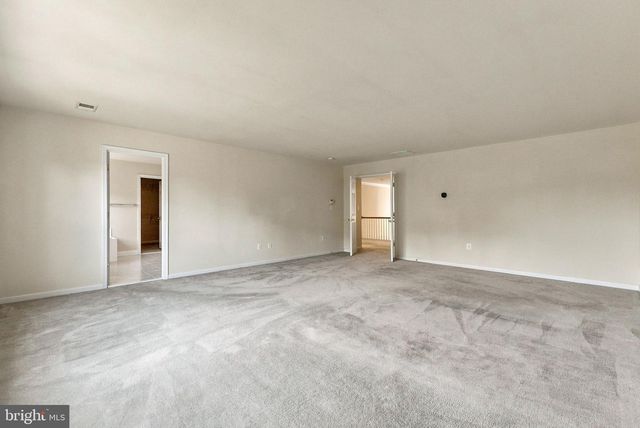 8373 TENBROOK DR, Gainesville, VA 20156