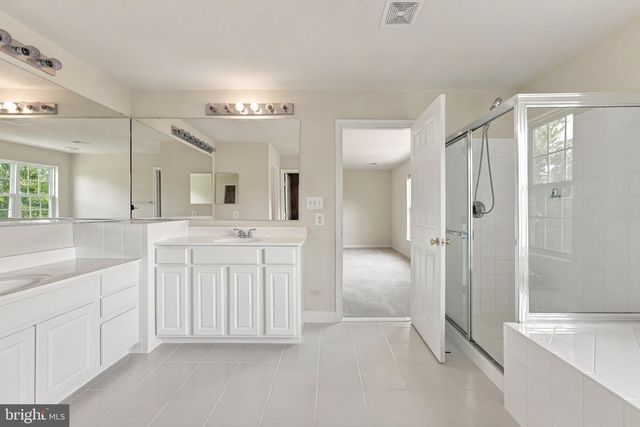 8373 TENBROOK DR, Gainesville, VA 20156